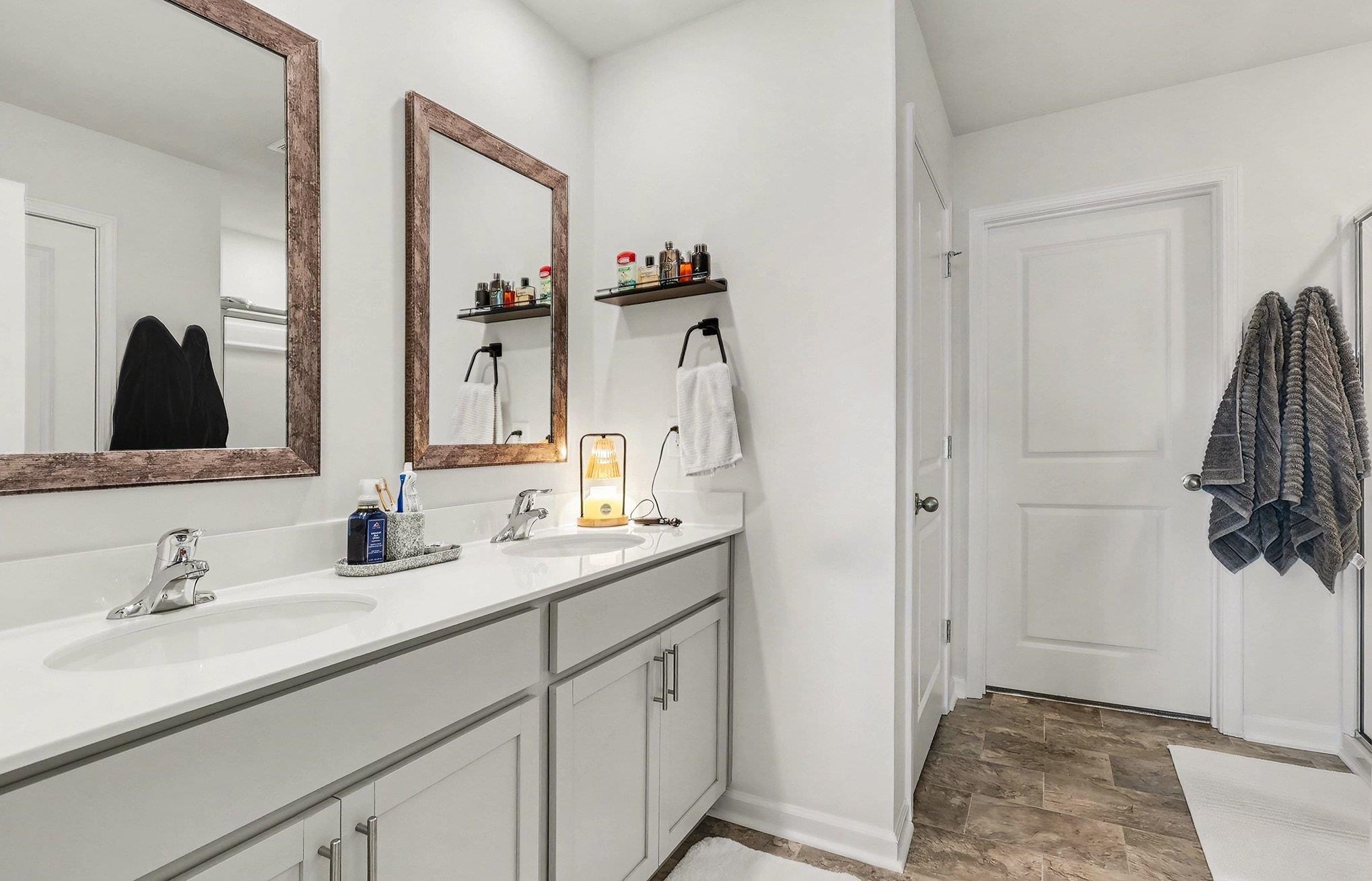 365 Valencia Circle Wellford, SC 29385 - Photo 12 of 28