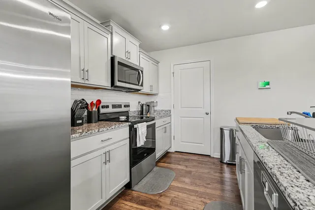 $309,900 | 365 Valencia Circle, Wellford, SC 29385