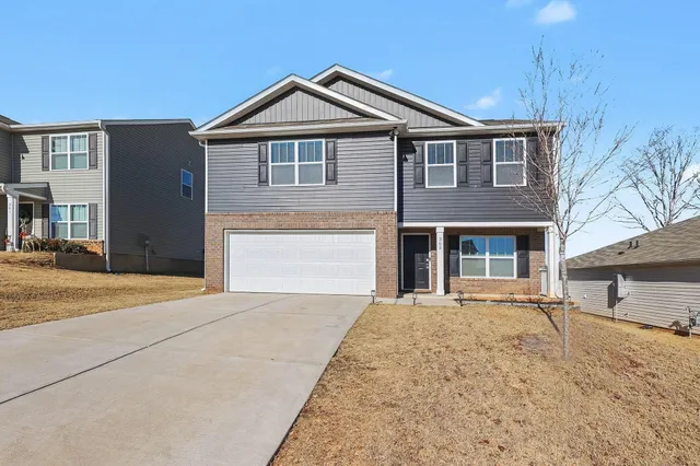 $309,900 | 365 Valencia Circle, Wellford, SC 29385