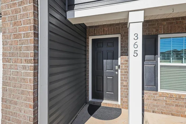 $309,900 | 365 Valencia Circle, Wellford, SC 29385