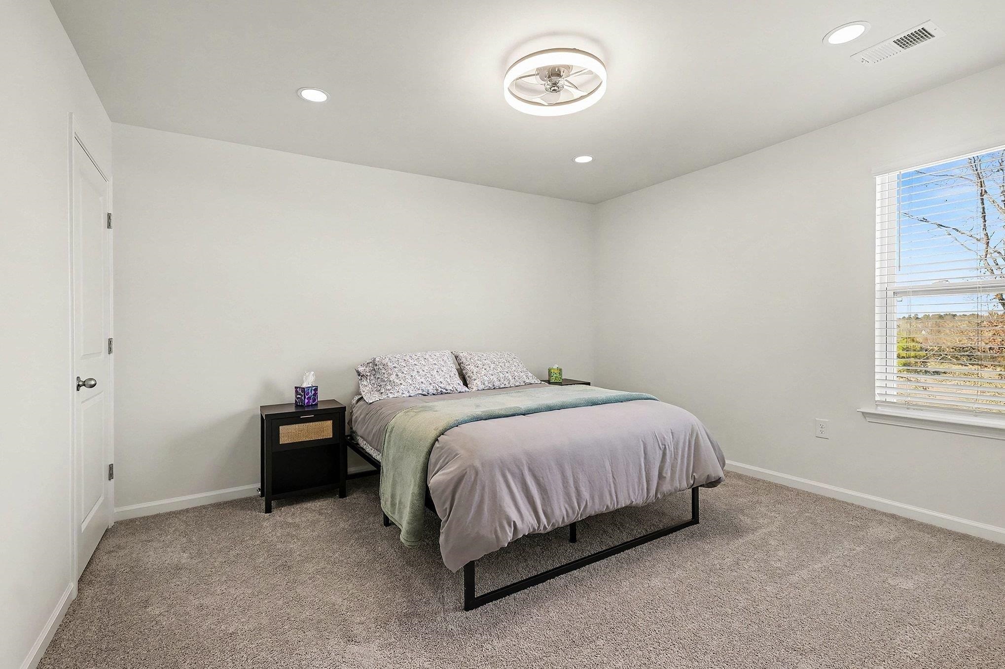 365 Valencia Circle Wellford, SC 29385 - Photo 9 of 28