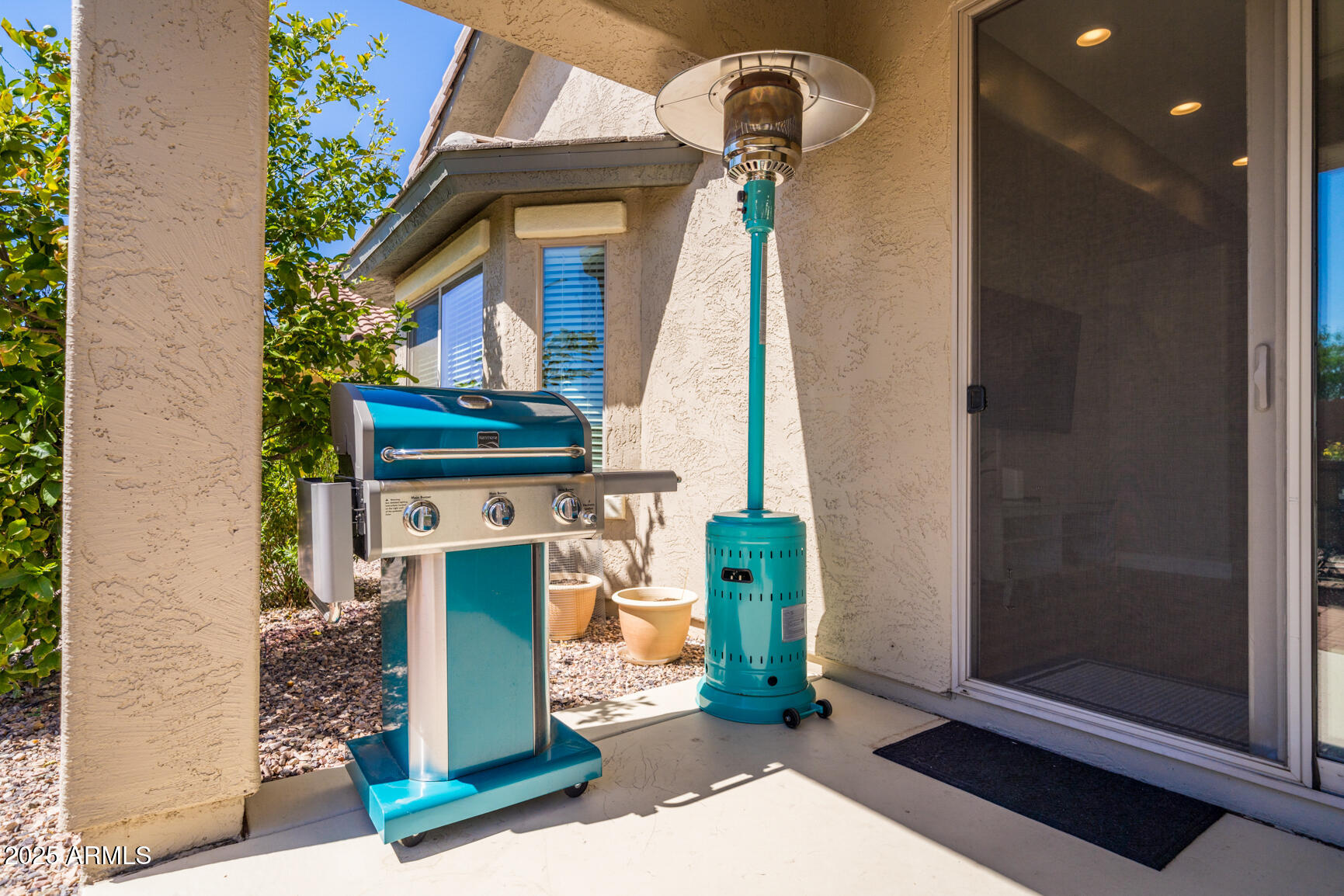 6375 West Heritage Way Florence, AZ 85132 - Photo 35 of 36 a front view of a house with a garden