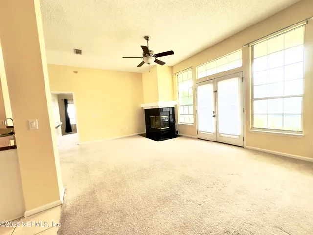 $2,525 | 11669 Oxford Crest Lane, Jacksonville, FL 32258