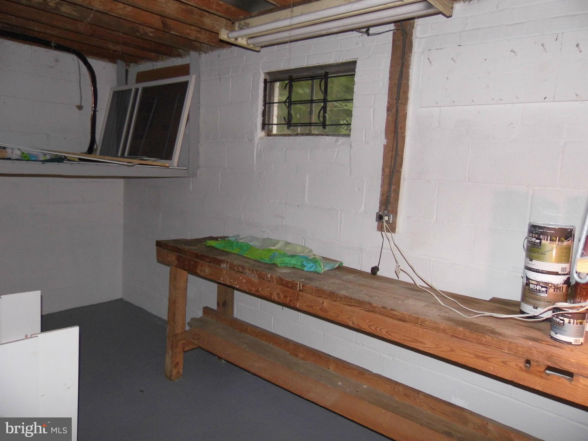 303 East Schuyler Road Silver Spring, MD 20901 - Photo 11 of 16 Workshop