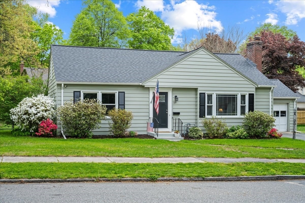 89 Weymouth Street Springfield, MA 01108 - Photo 1 of 28
