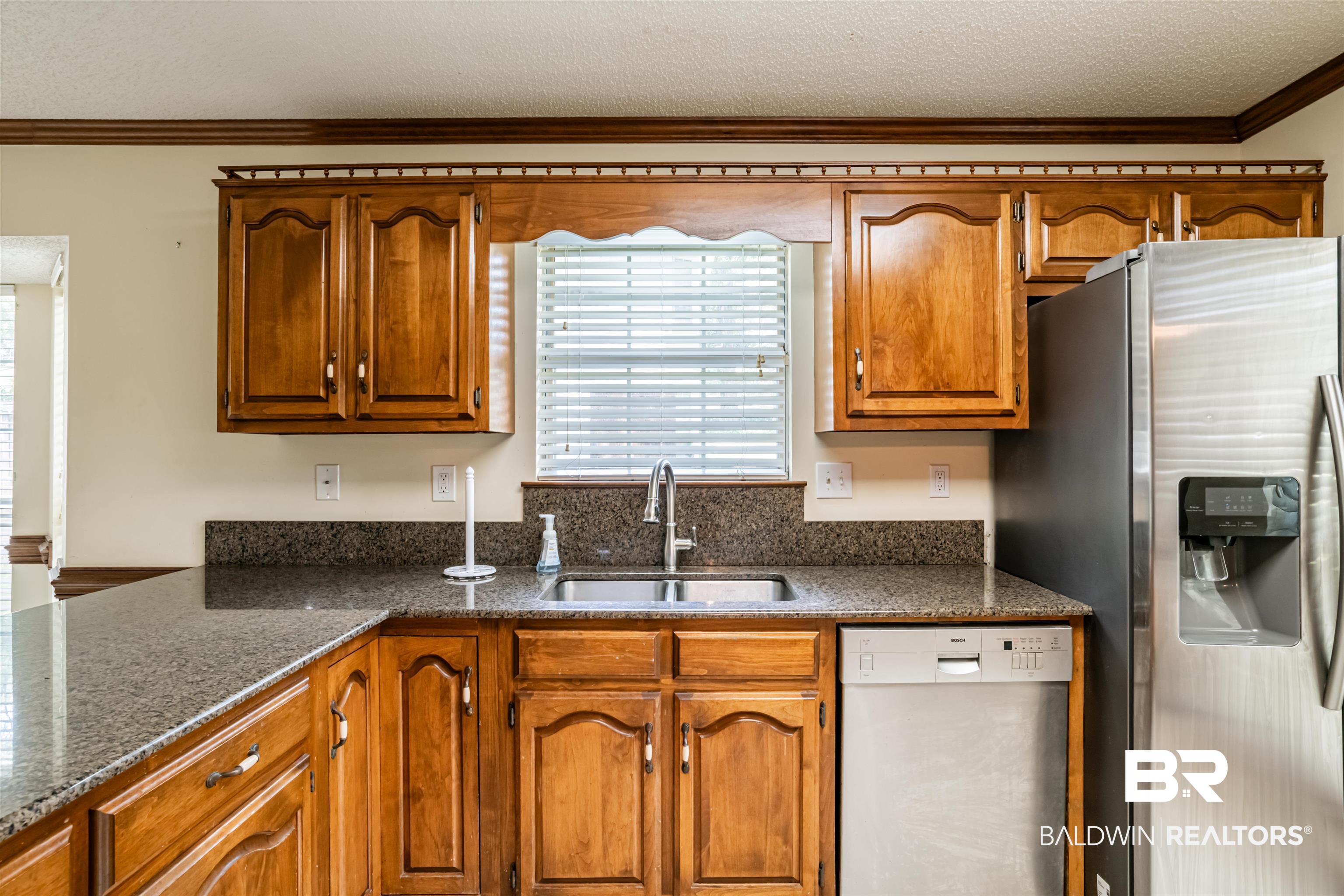 3336 Lacoste Road Mobile, AL 36618 - Photo 17 of 23