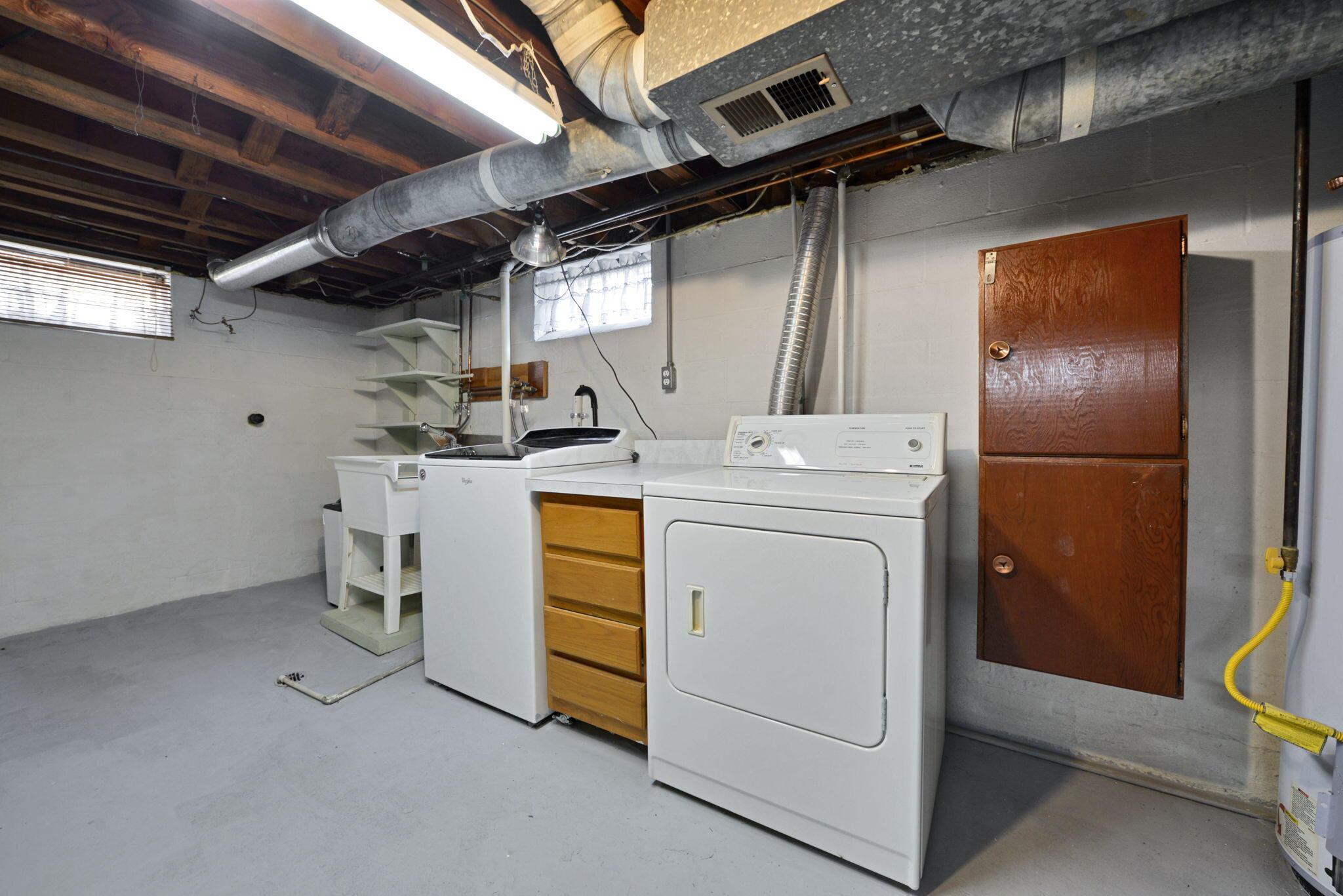 267 Demorest Road Columbus, OH 43204 - Photo 23 of 40 21-web-or-mls-267-demorest-rd