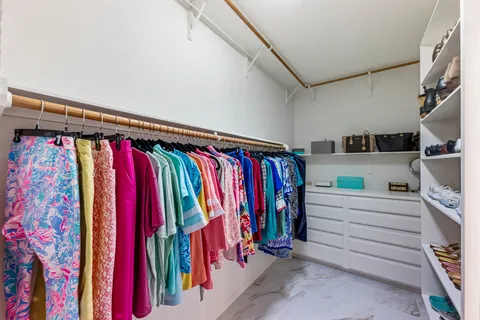 a view of a walk in closet
