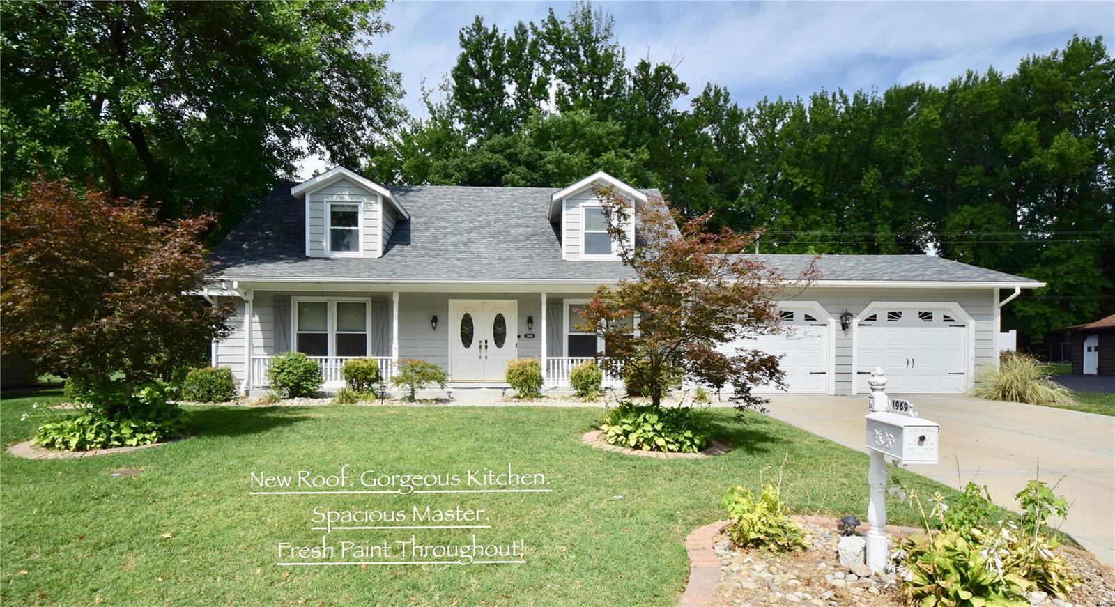 1969 Raintree Trail Collinsville, IL 62234 - Photo 1 of 39 Gallery Image 1