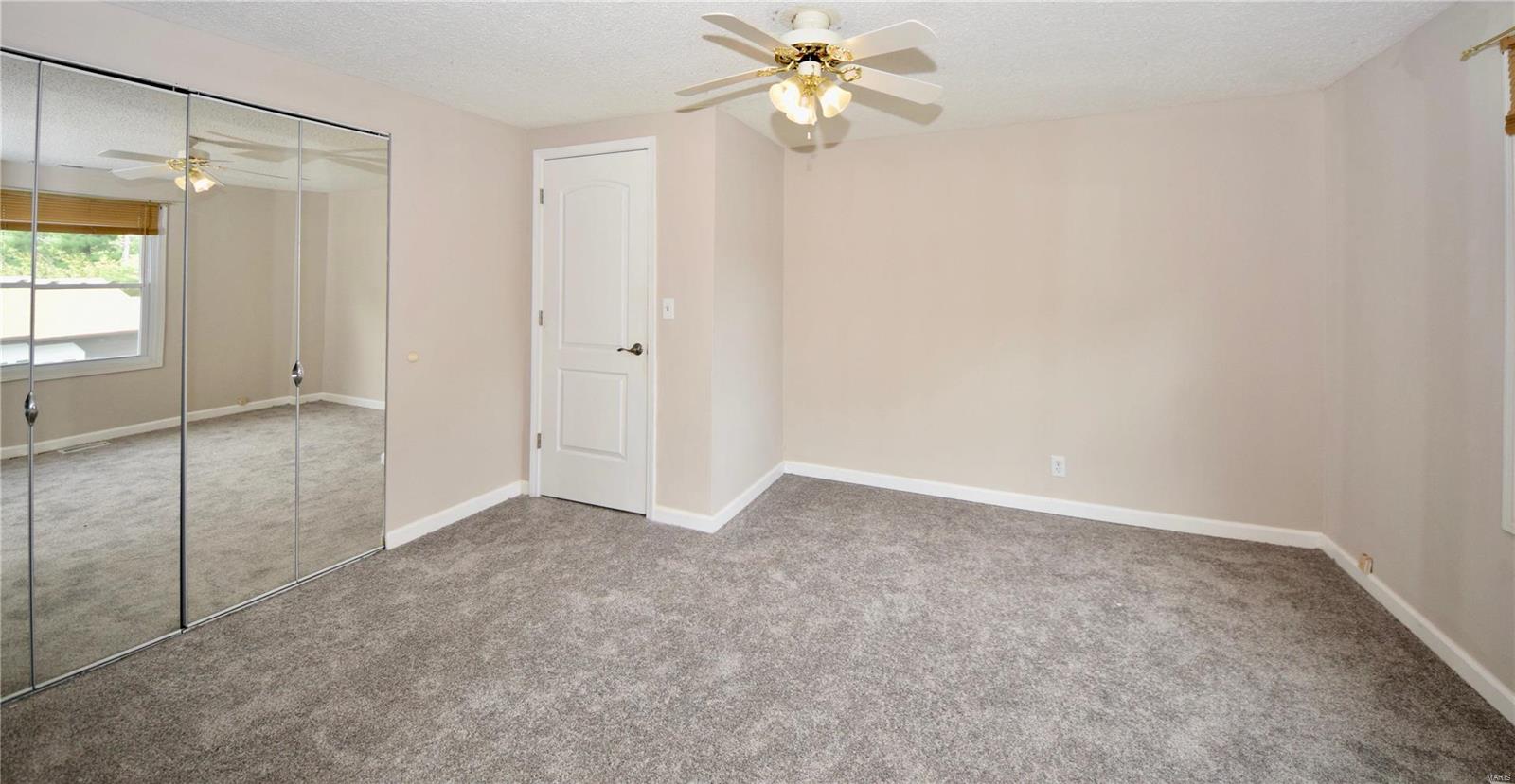 1969 Raintree Trail Collinsville, IL 62234 - Photo 22 of 39 Gallery Image 22