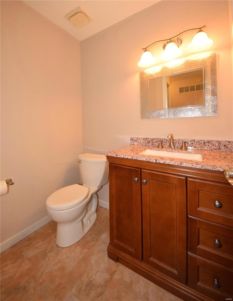 1969 Raintree Trail Collinsville, IL 62234 - Photo 23 of 39 Gallery Image 23