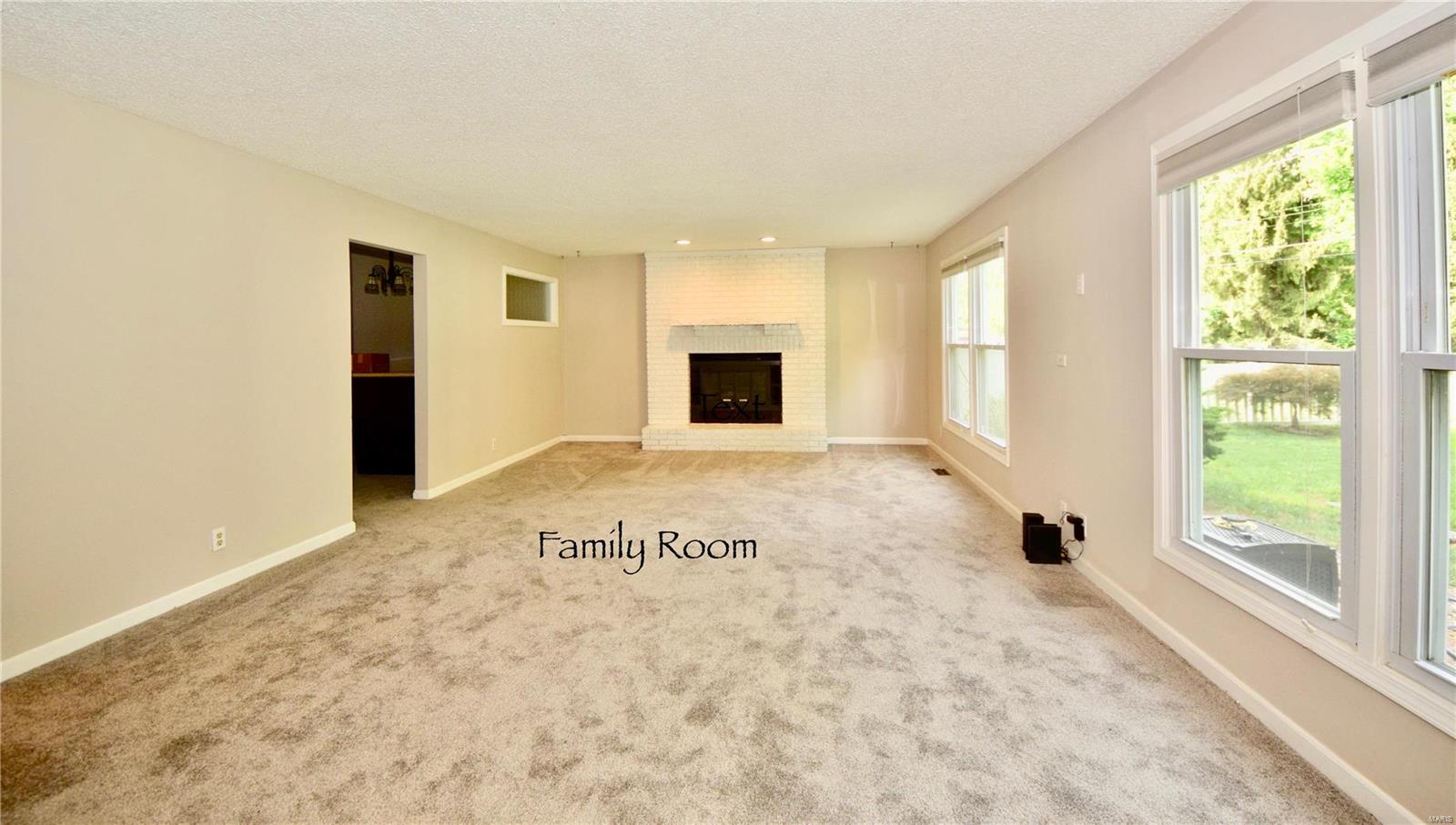 1969 Raintree Trail Collinsville, IL 62234 - Photo 6 of 39 Gallery Image 6