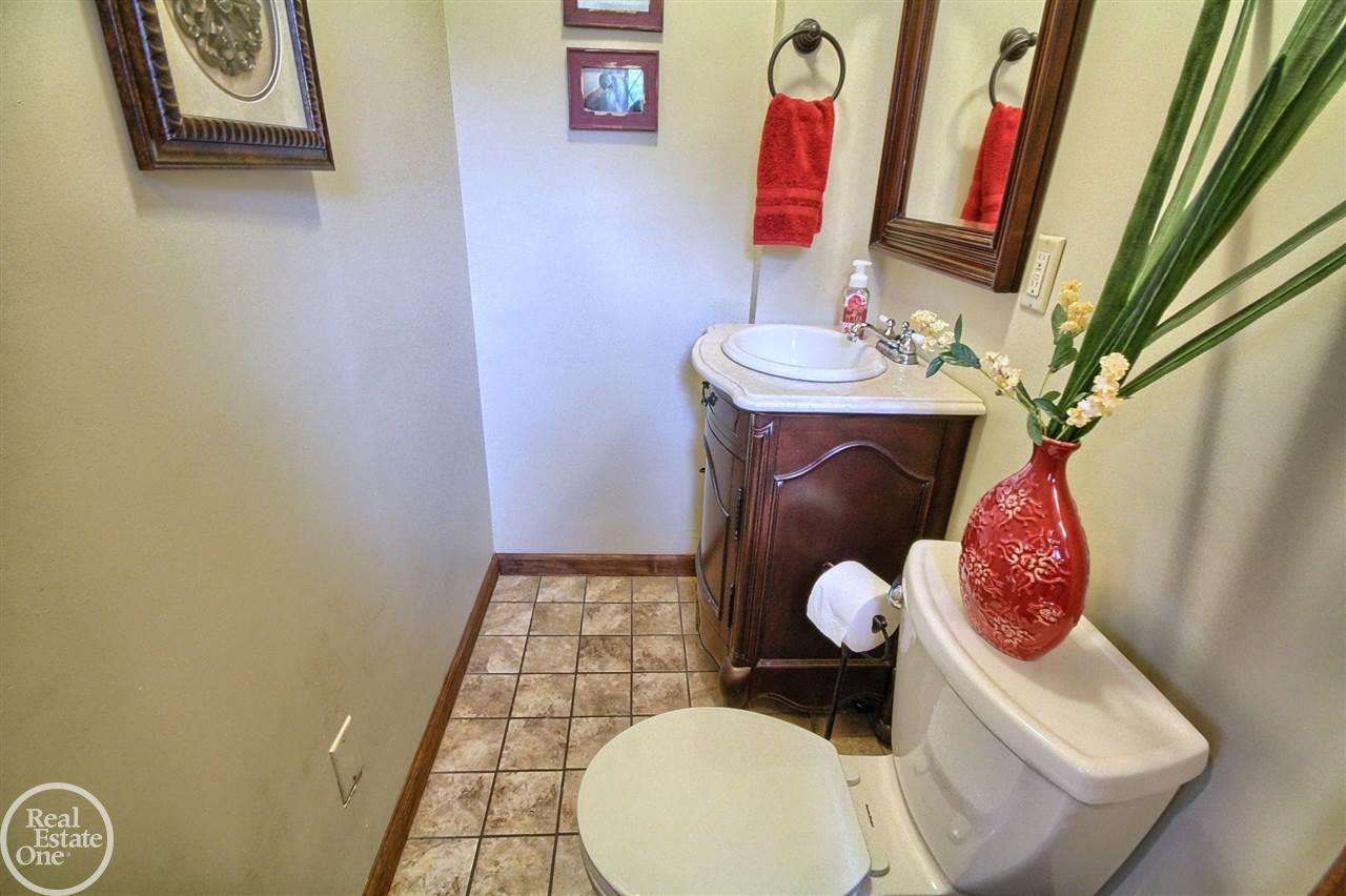 1045 Harvard Road Grosse Pointe Park, MI 48230 - Photo 29 of 29