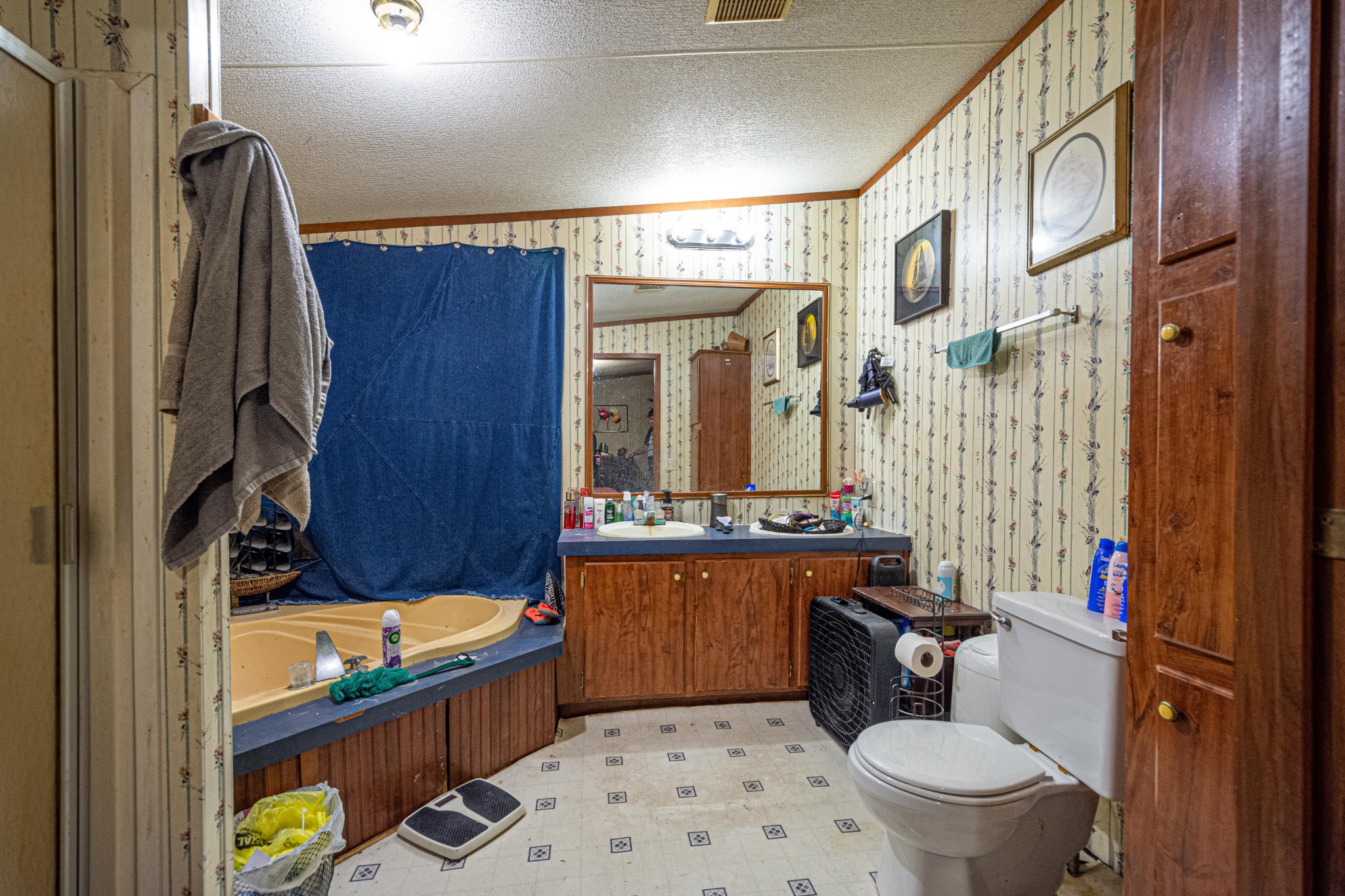 1680 Access Road Pulaski, TN 38478 - Photo 20 of 25 a bathroom with a sink toilet and shower