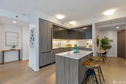 $945,000 | 338 Main Street, Unit 8H, San Francisco, CA 94105