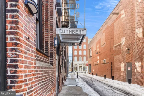 $475,000 | 205 Cuthbert Street, Unit 201, Philadelphia, PA 19106