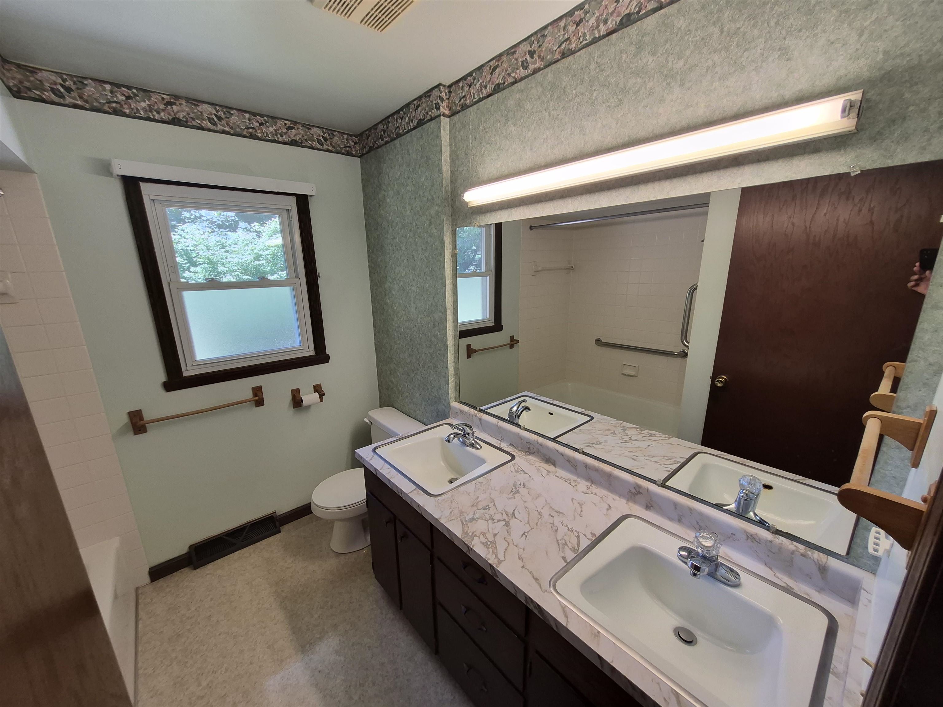 5133 North W Rotamer Road Milton, WI 53563 - Photo 26 of 61