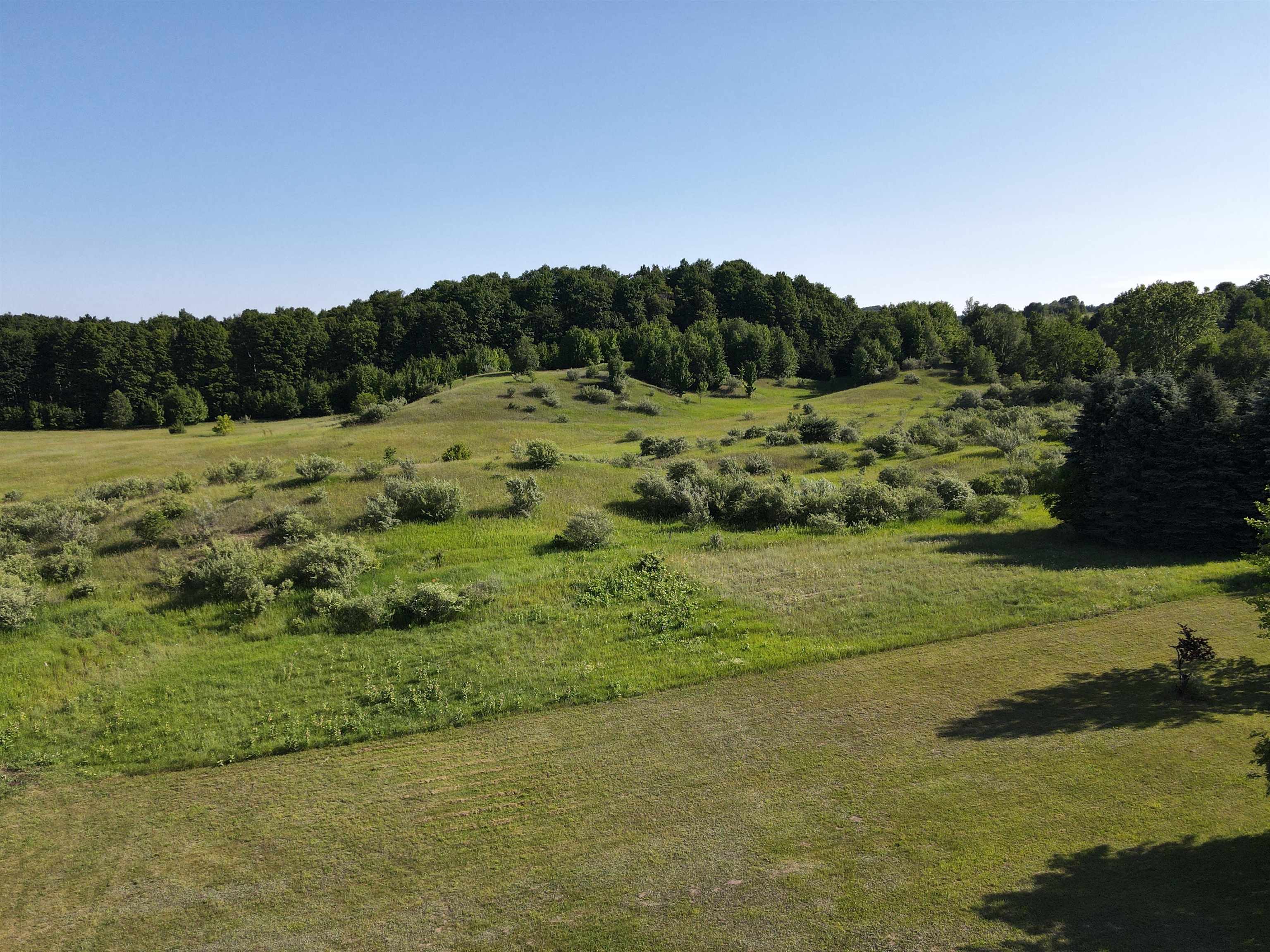7632 Barney Road Traverse City, MI 49684 - Photo 25 of 30 1936310-6460464b-cd28-43e4-8cbe-794e25d436fe.JPG