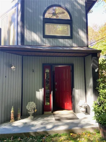 $4,400 | 46 Patricia Lane, Clinton Corners, NY 12514