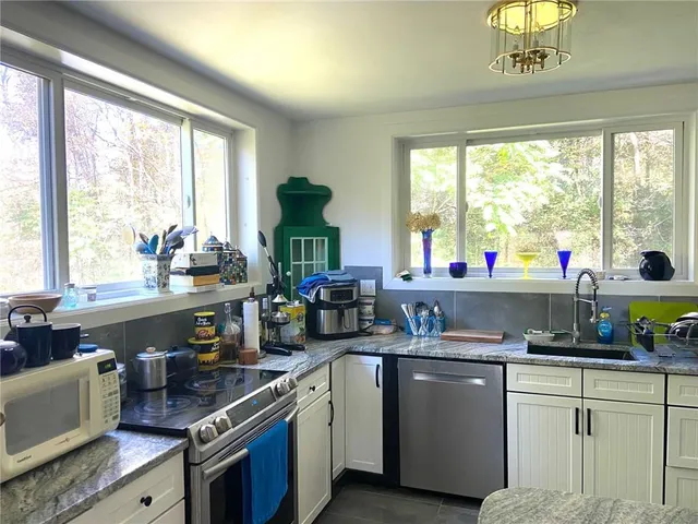 $4,400 | 46 Patricia Lane, Clinton Corners, NY 12514