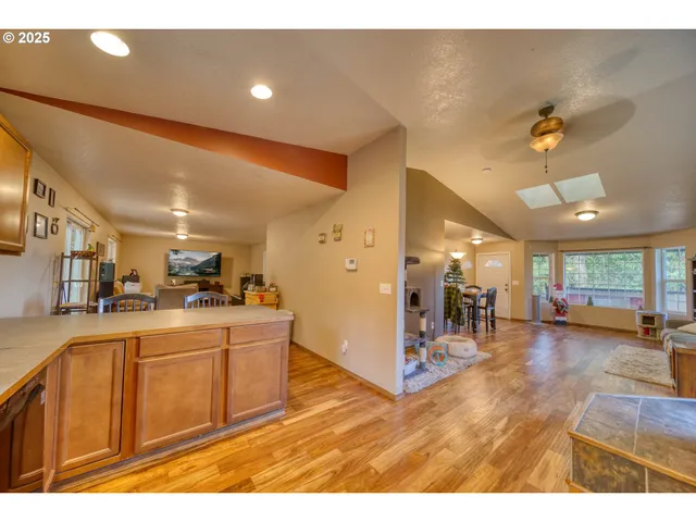 $430,000 | 29502 Old Rainier Road, Rainier, OR 97048