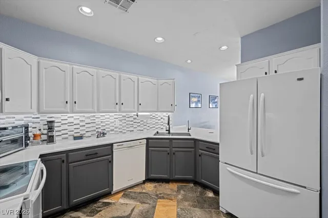 $325,000 | 262 Bighorn Drive, Boulder City, NV 89005