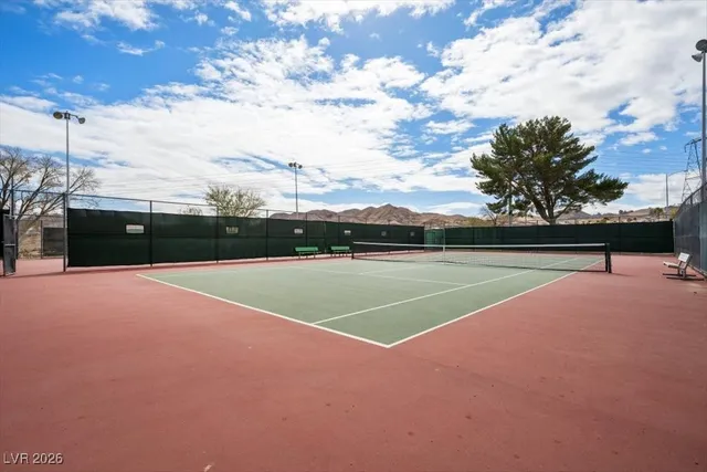 $325,000 | 262 Bighorn Drive, Boulder City, NV 89005