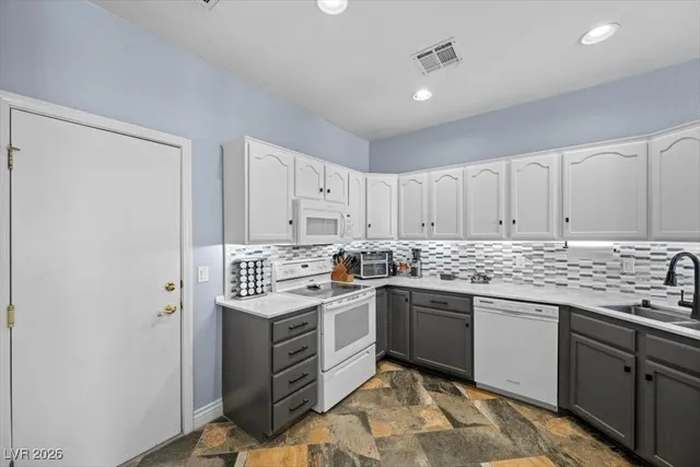 $325,000 | 262 Bighorn Drive, Boulder City, NV 89005