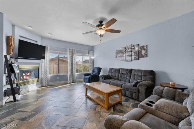 $325,000 | 262 Bighorn Drive, Boulder City, NV 89005