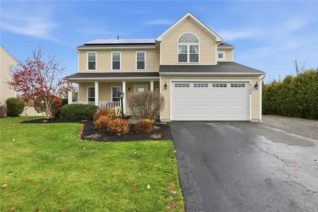 $479,900 | 2104 Stablegate Drive, Canandaigua Town, NY 14424