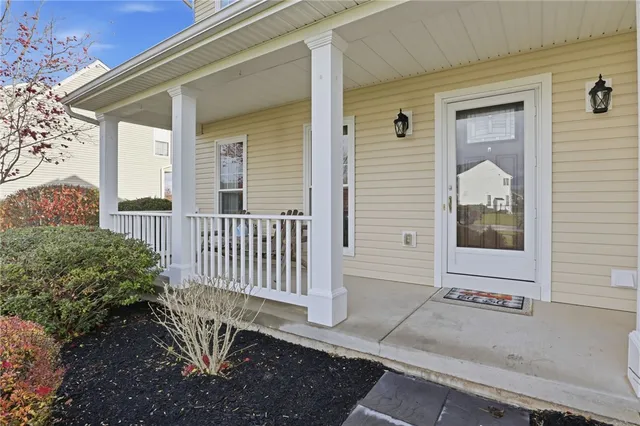 $479,900 | 2104 Stablegate Drive, Canandaigua Town, NY 14424