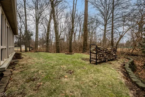 $550,000 | 1085 Fleetwood Drive, Indianapolis, IN 46228