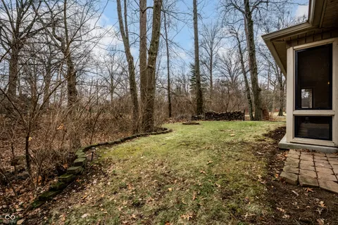 $550,000 | 1085 Fleetwood Drive, Indianapolis, IN 46228