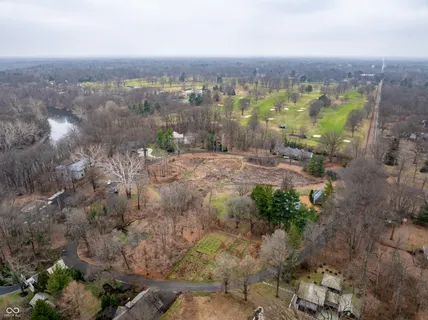 $550,000 | 1085 Fleetwood Drive, Indianapolis, IN 46228