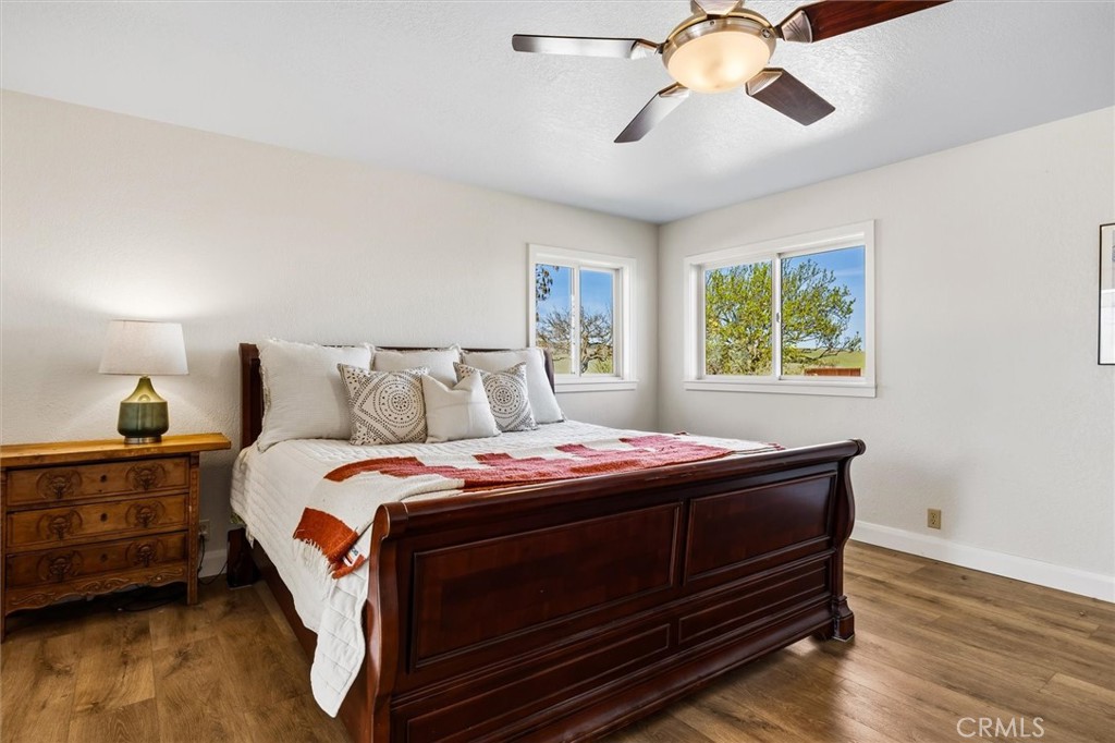 7491 Kingsbury Road Templeton, CA 93465 - Photo 13 of 53 Main House Primary Bedroom