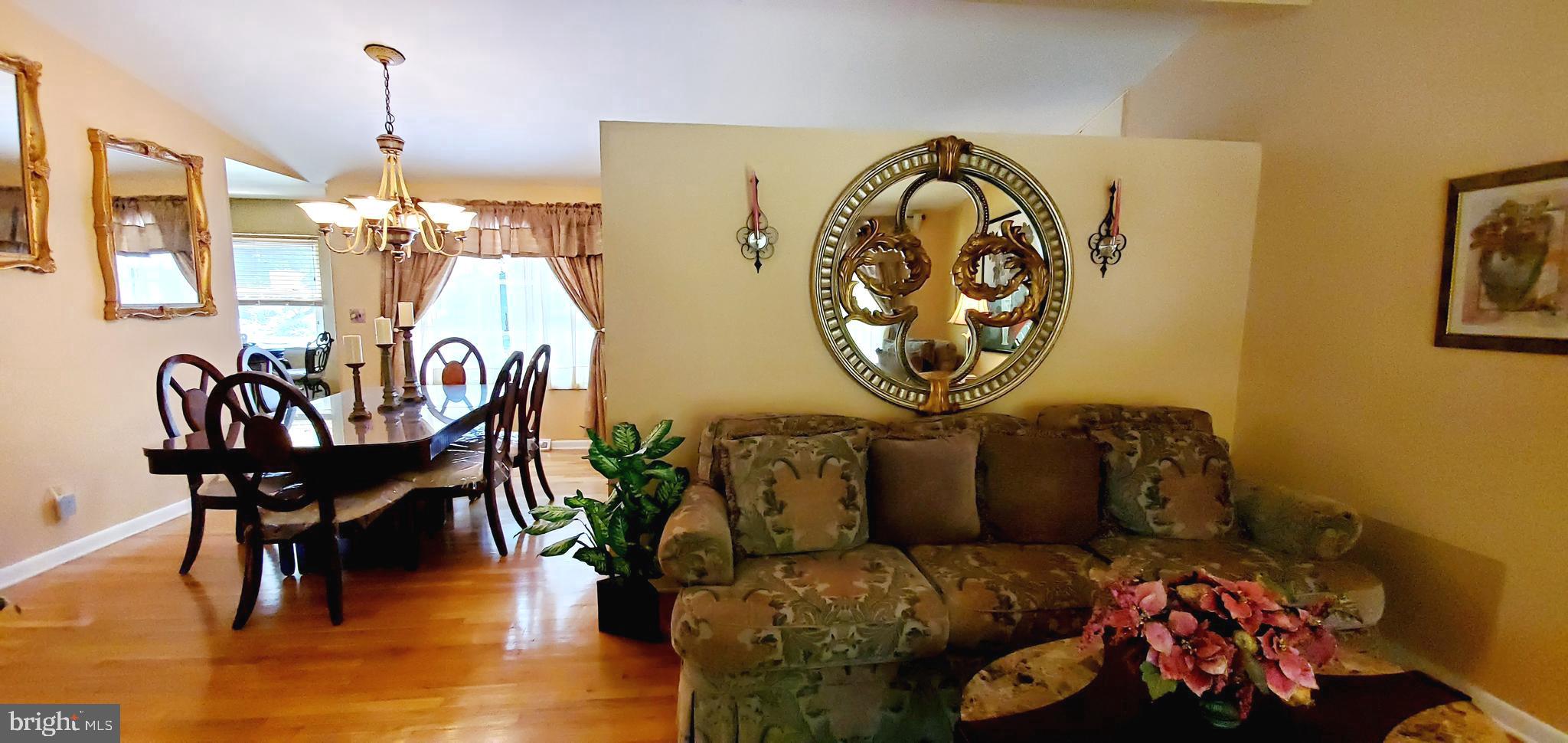 9717 Plowline Road Randallstown, MD 21133 - Photo 4 of 38 Gallery Image 4