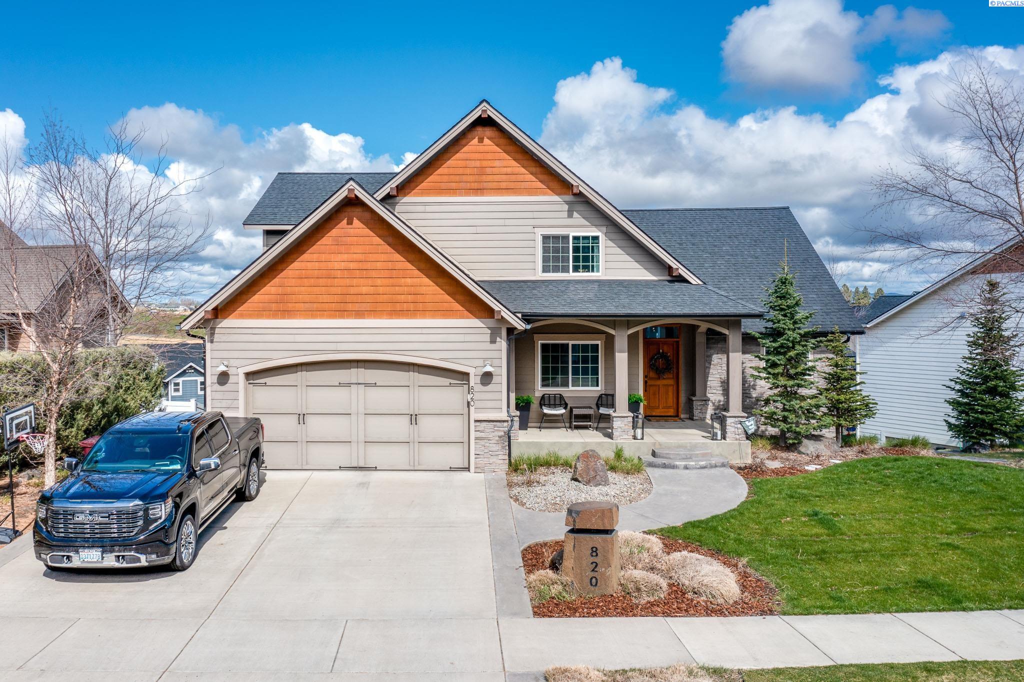820 Finch Way Pullman, WA 99163 - Photo 1 of 50 Gallery Image 1