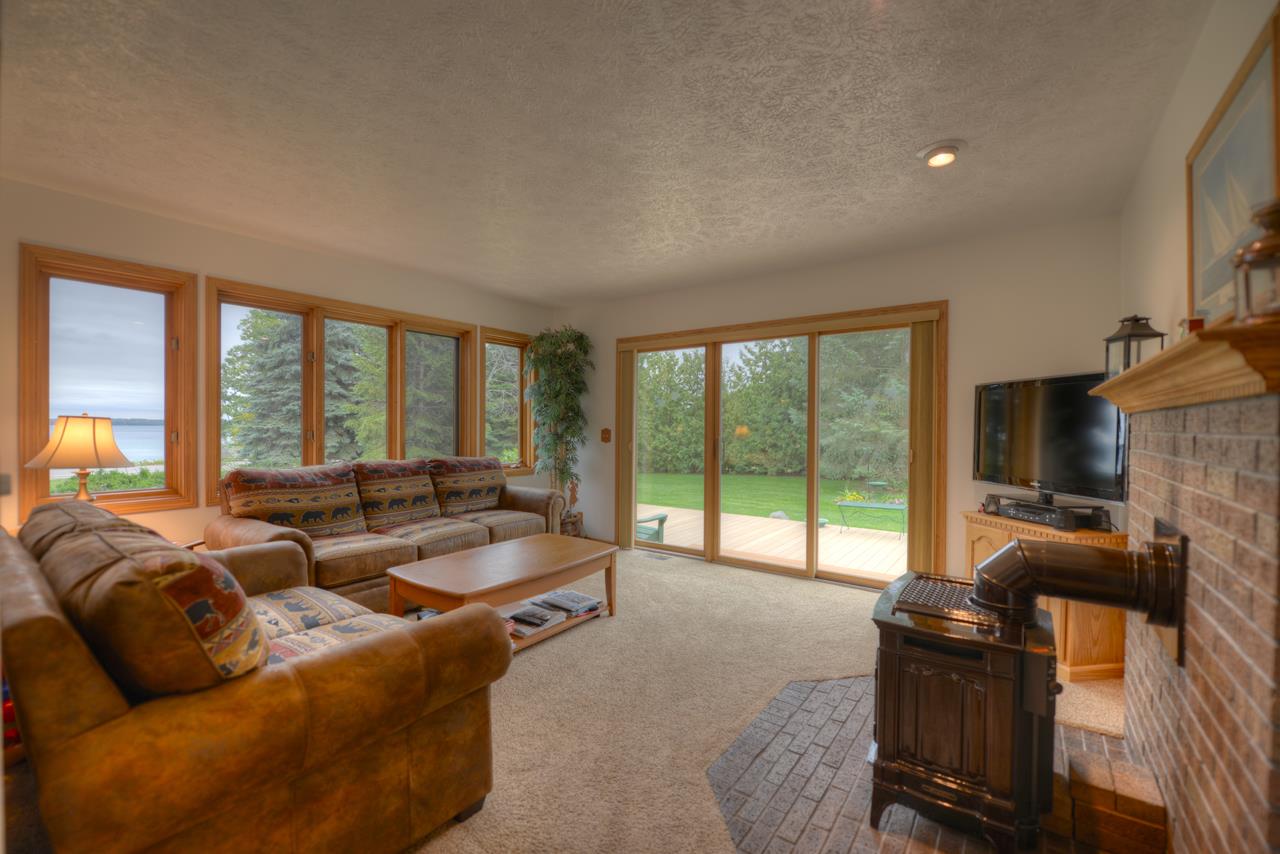 11909 Bluff Road Traverse City, MI 49686 - Photo 24 of 45 1824058-23.JPG