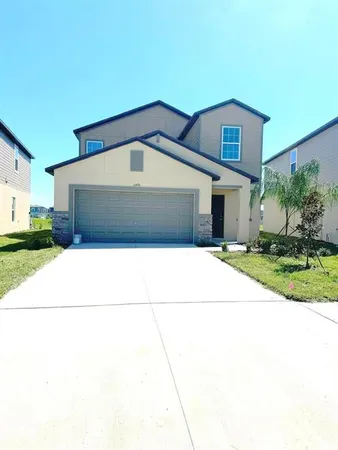 $2,700 | 11476 Radiant Shr Loop, San Antonio, FL 33576