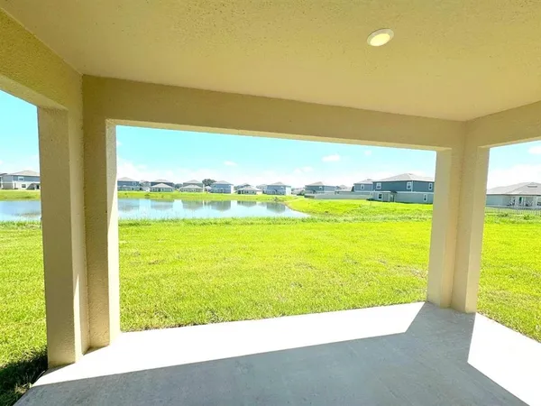 $2,700 | 11476 Radiant Shr Loop, San Antonio, FL 33576