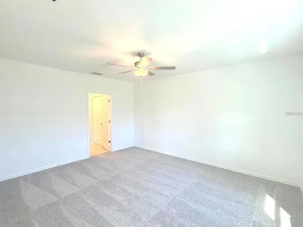 $2,700 | 11476 Radiant Shr Loop, San Antonio, FL 33576