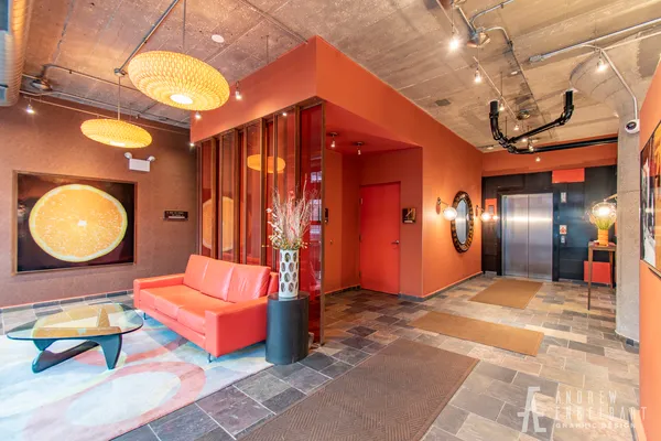 $2,300 | 1033 West 14th Place, Unit 114, Chicago, IL 60608