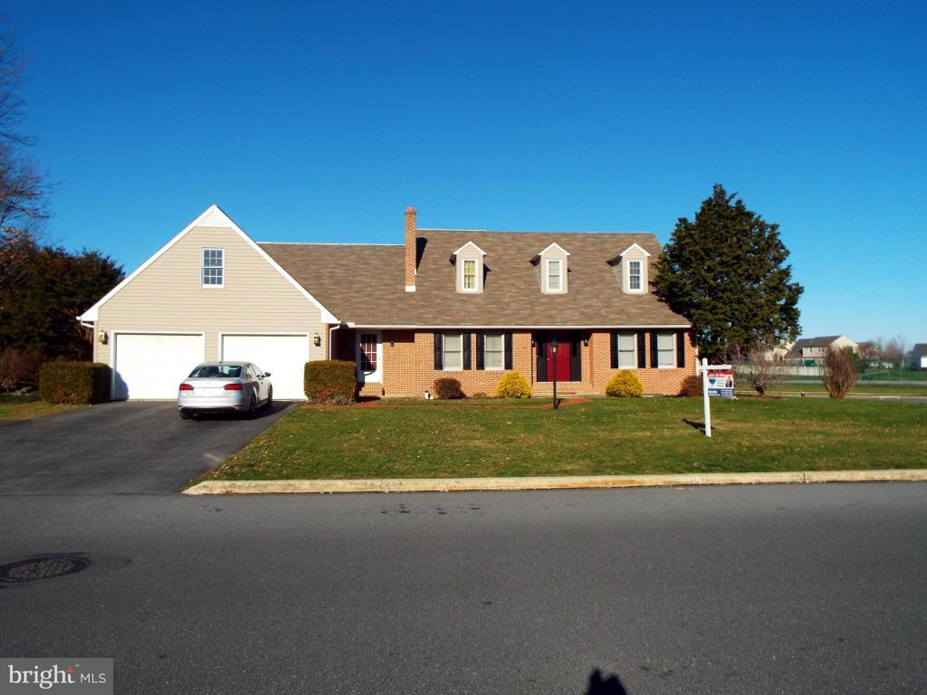 19 Carriage Road Palmyra, PA 17078 - Photo 1 of 19 Gallery Image 1