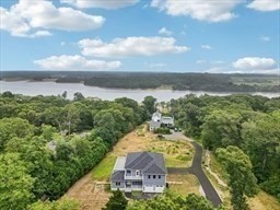 920 Drift Road Westport, MA 02790 - Photo 9 of 41