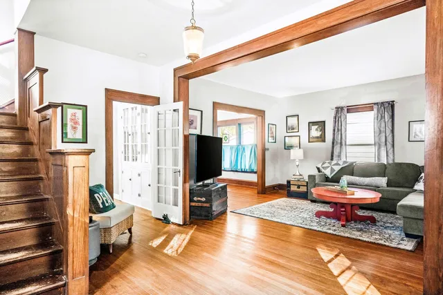 $237,000 | 411 Willard Avenue, Bloomington, IL 61701