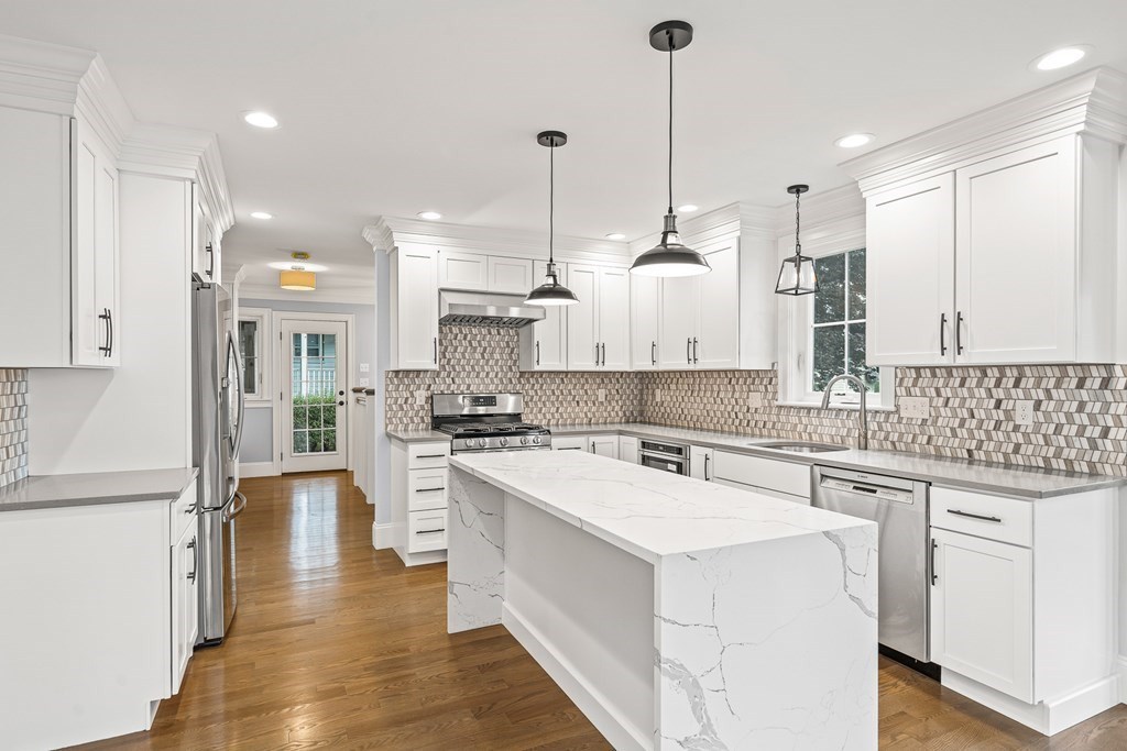 22 Priest Road, Unit 1 Watertown, MA 02472 - Photo 1 of 30 Gallery Image 1