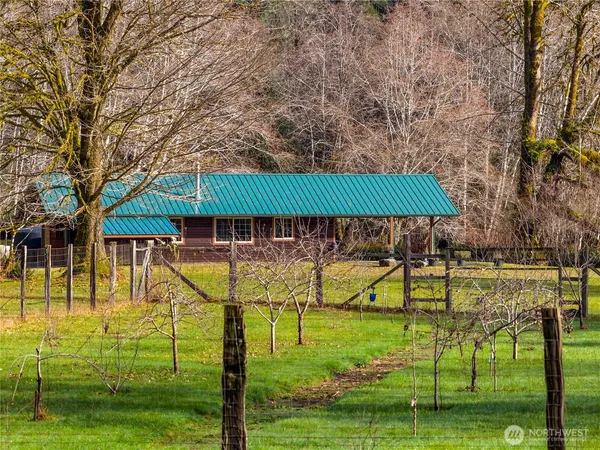 $1,125,000 | 2298 Undie Road, Forks, WA 98331