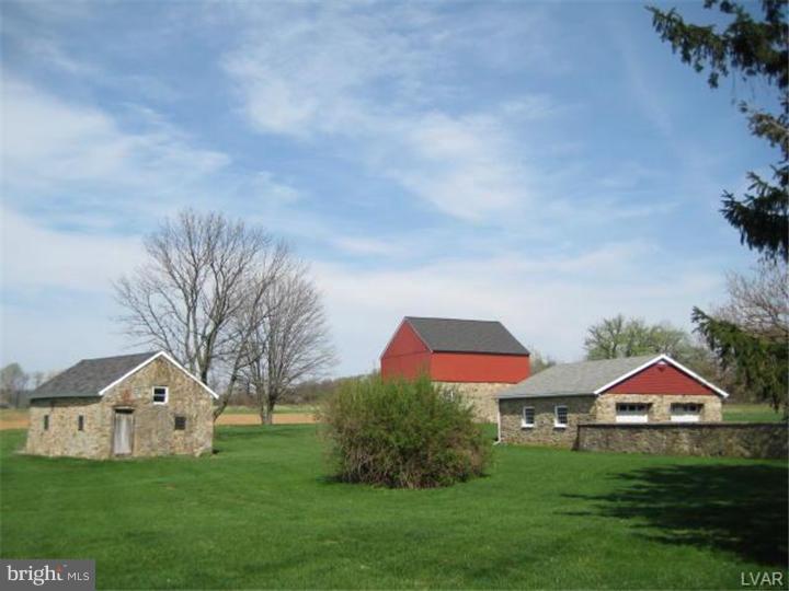 5902 Vera Cruz Road Emmaus, PA 18049 - Photo 21 of 23 Gallery Image 21