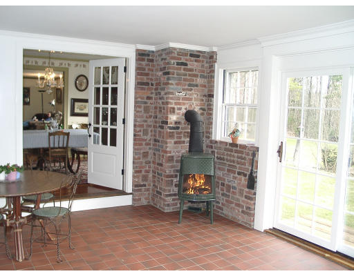 22 Montgomery Road Southampton, MA 01073 - Photo 13 of 13