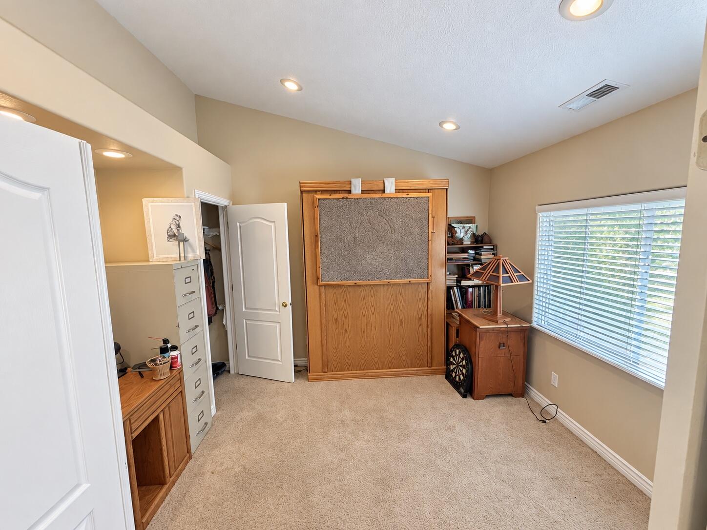 341 South Parkside Circle St. George, UT 84770 - Photo 10 of 29 10 - Office